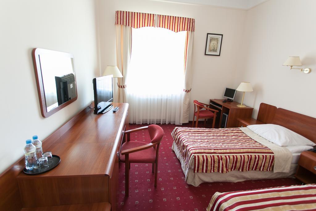 Hotel Twins II Varsó Szoba fotó